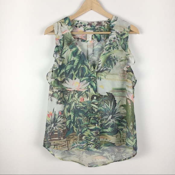 H&M Tops - H&M Conscious Collection Floral Plant Leaf Top